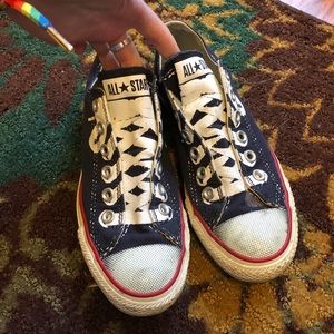 Super cool shoelace-less converse